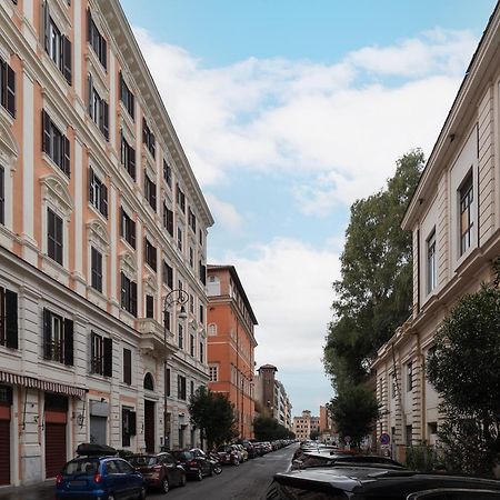 Terme Di Traiano Apartment - 10 Min Dal Colosseo โรม ภายนอก รูปภาพ