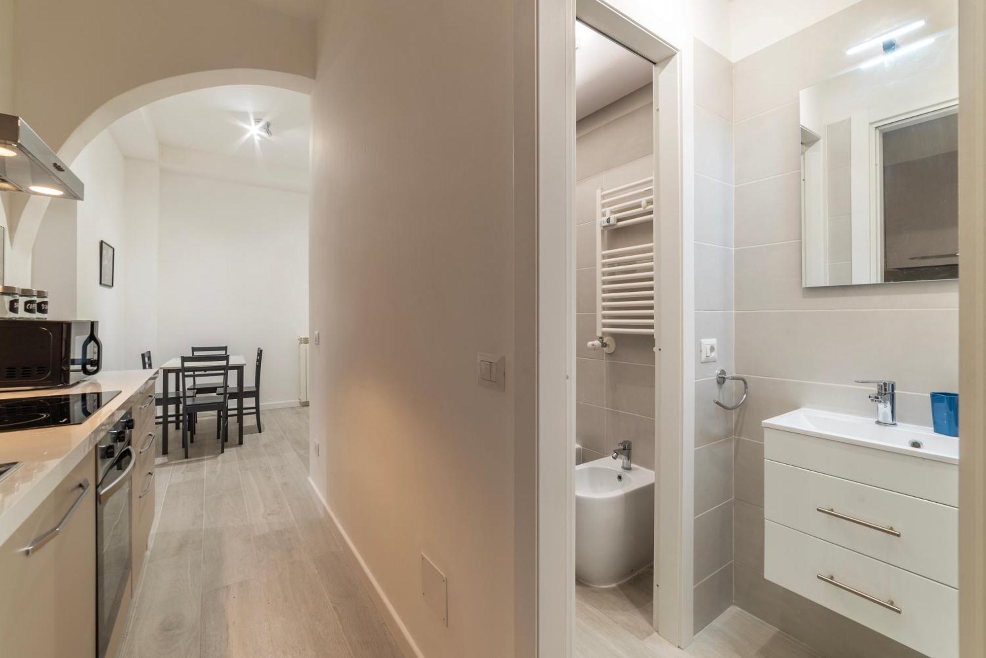 Terme Di Traiano Apartment - 10 Min Dal Colosseo โรม ภายนอก รูปภาพ