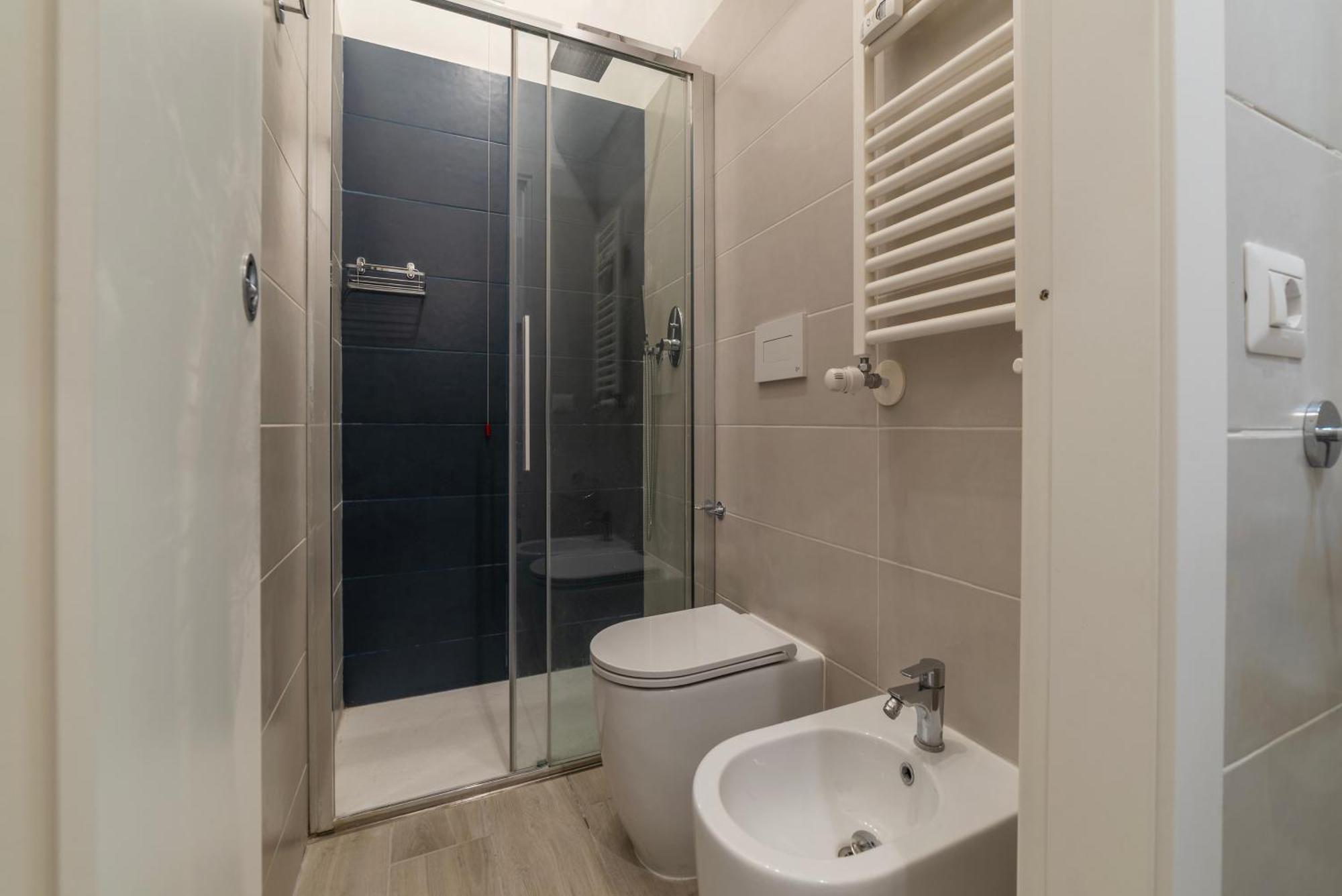 Terme Di Traiano Apartment - 10 Min Dal Colosseo โรม ภายนอก รูปภาพ